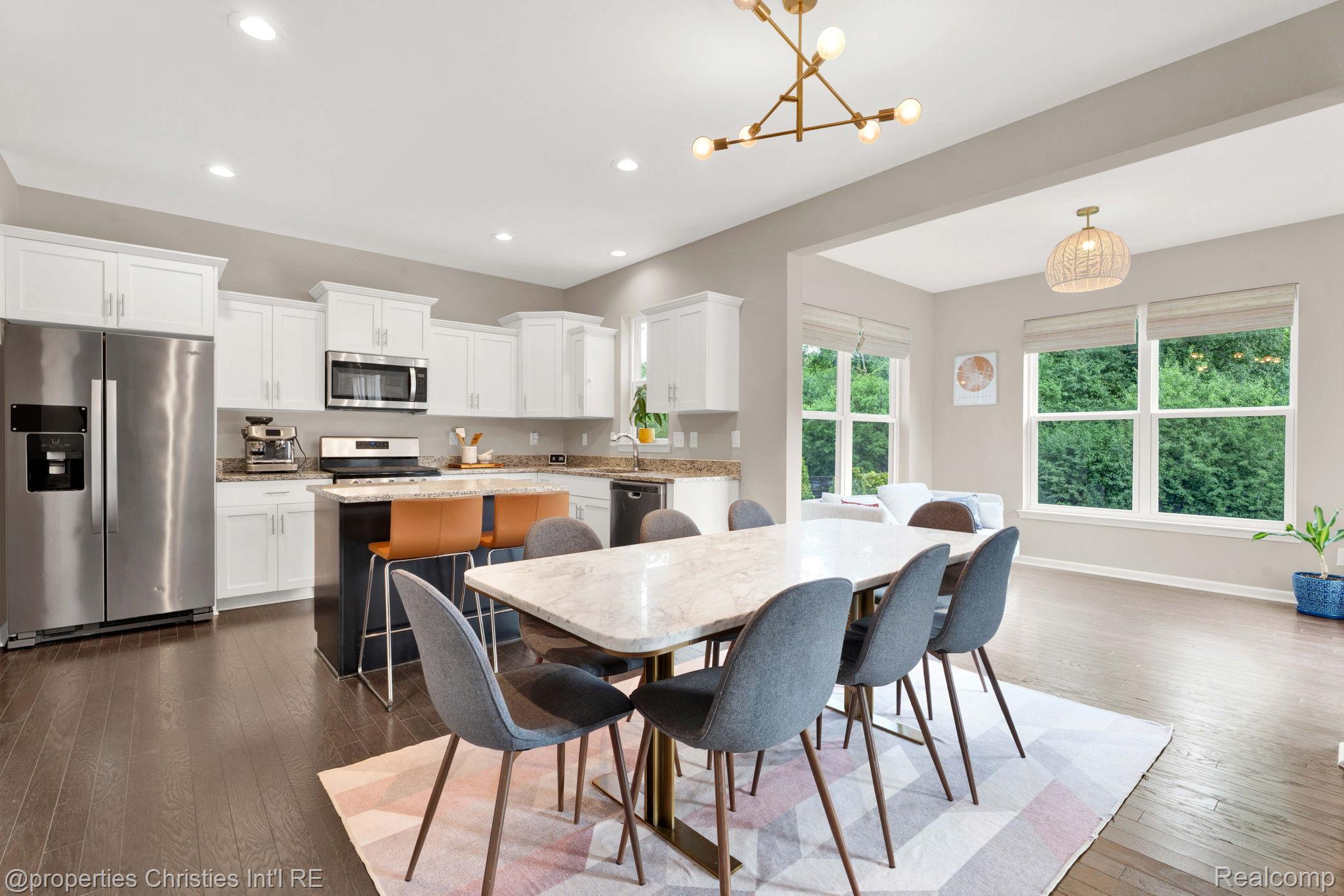 2962 Iowa Drive