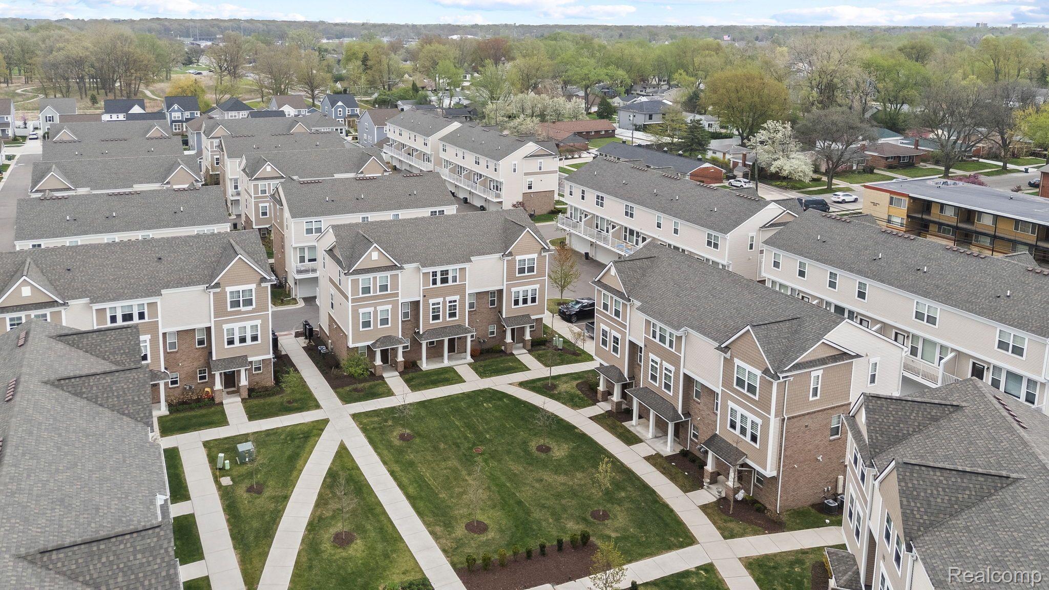 2500 Normandy Road 41