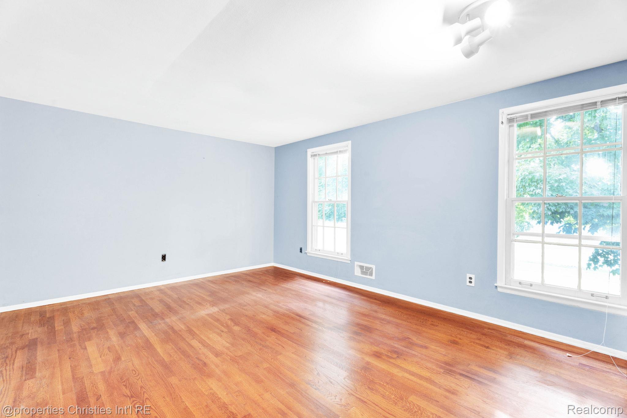 3014 Caswell Drive