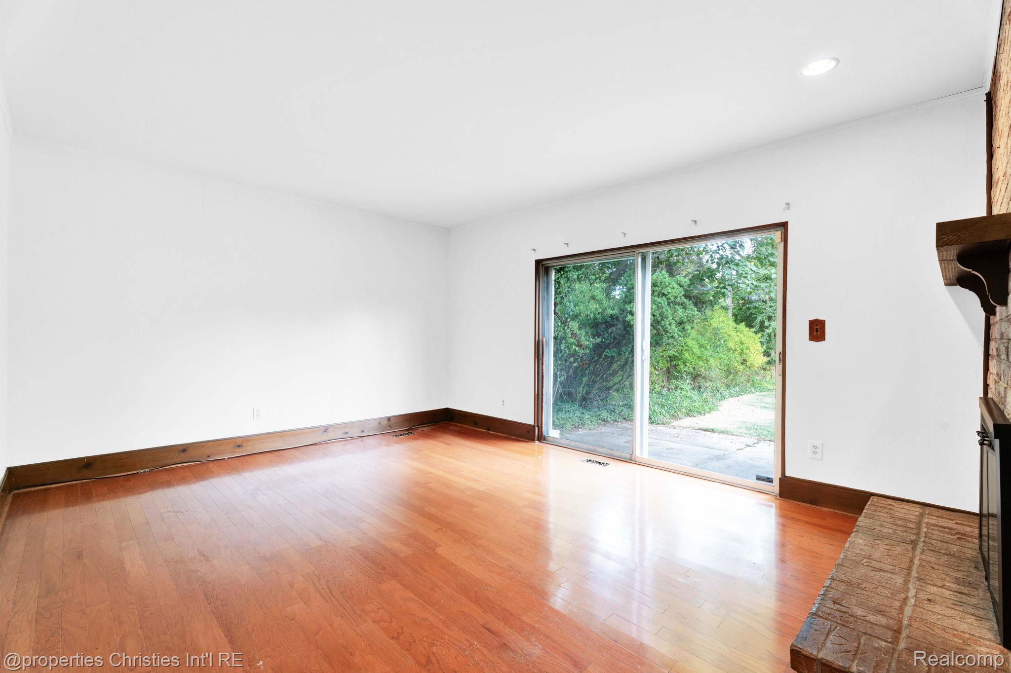 3014 Caswell Drive