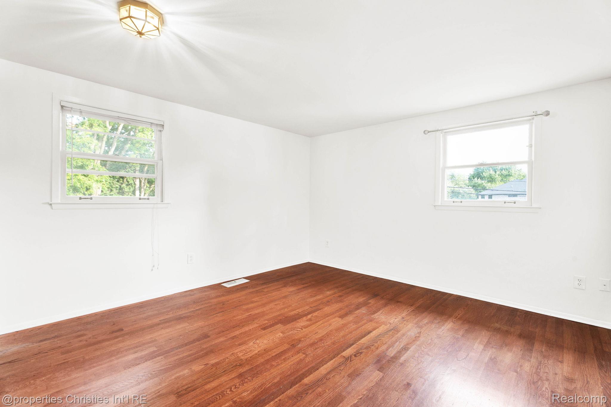 3014 Caswell Drive