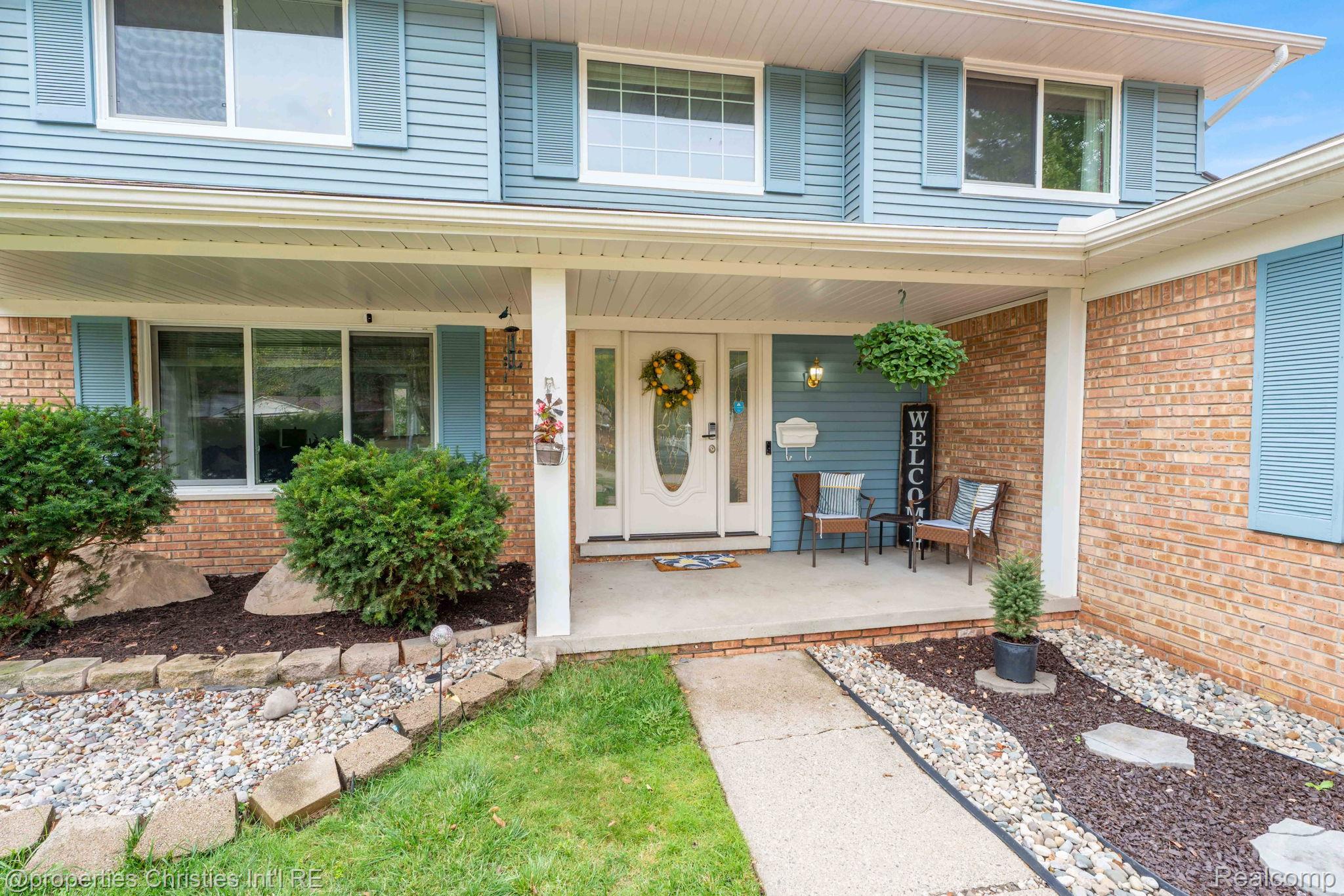 43783 Leeann Lane