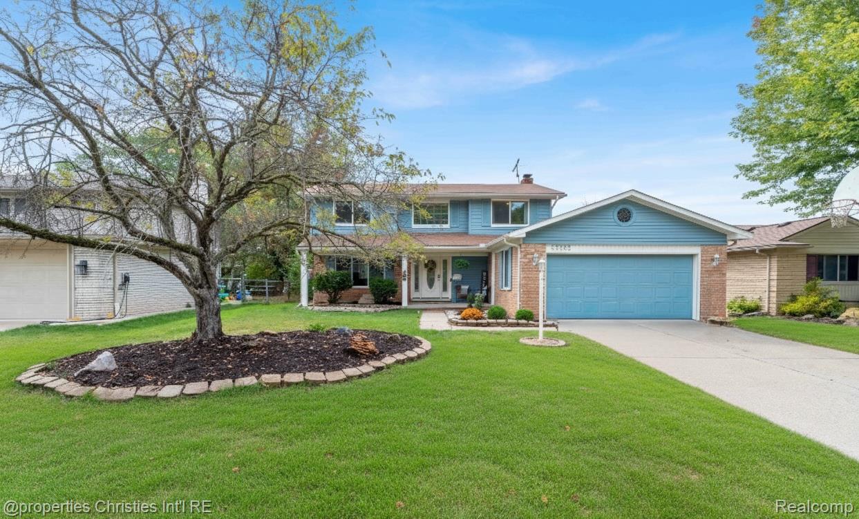 43783 Leeann Lane