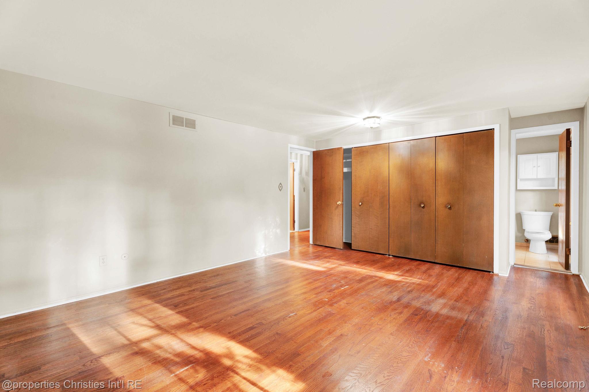 3014 Caswell Drive