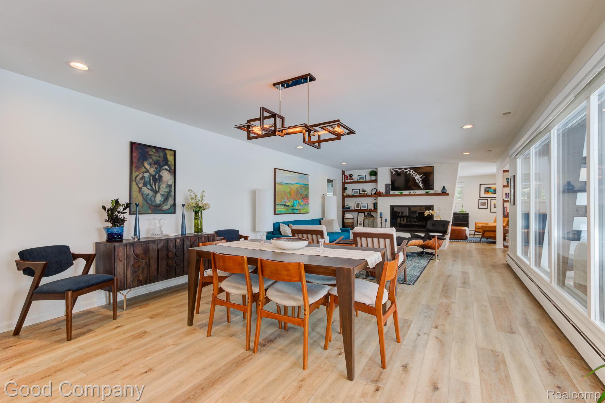 805 N Pemberton Road