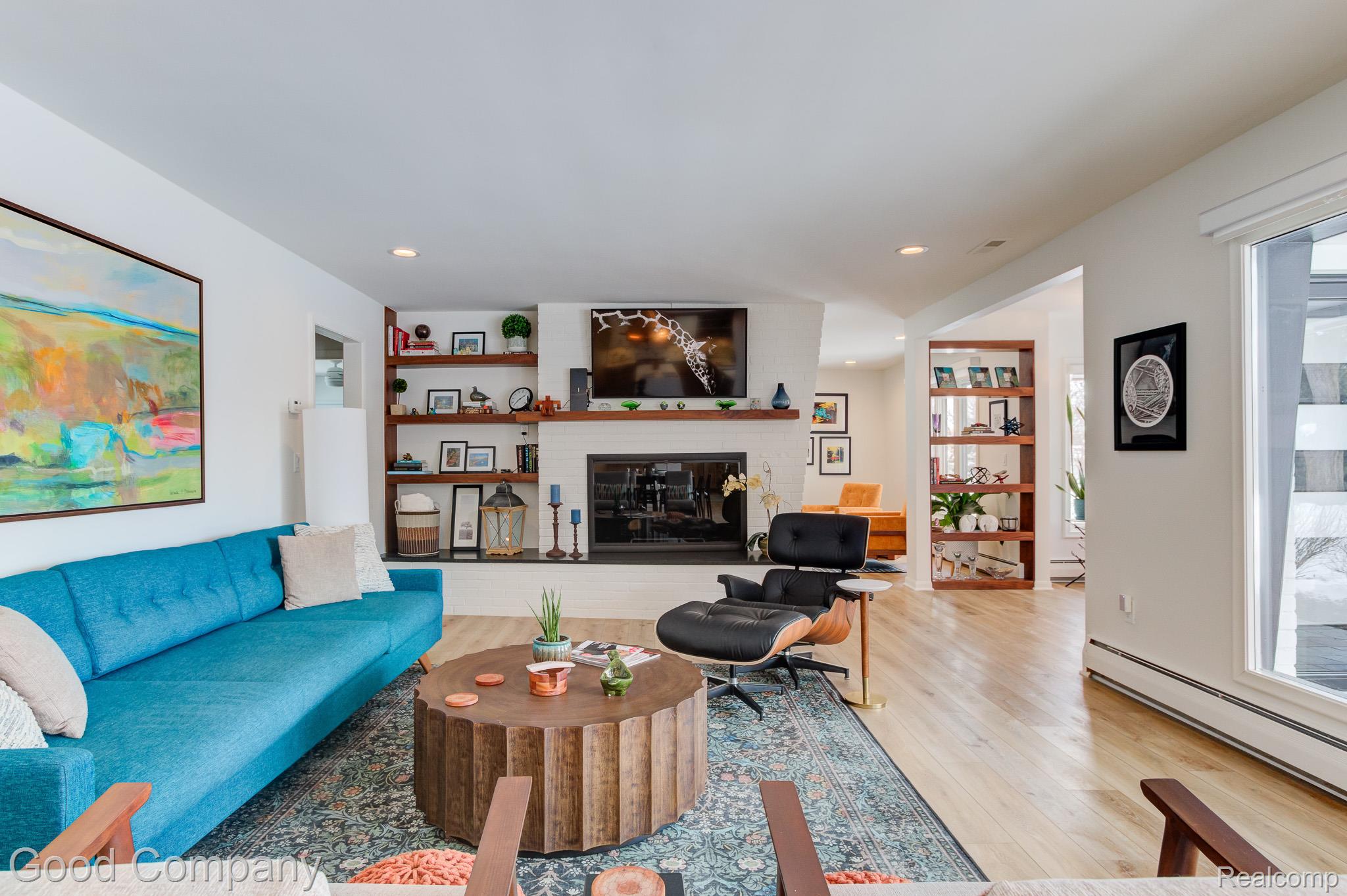 805 N Pemberton Road