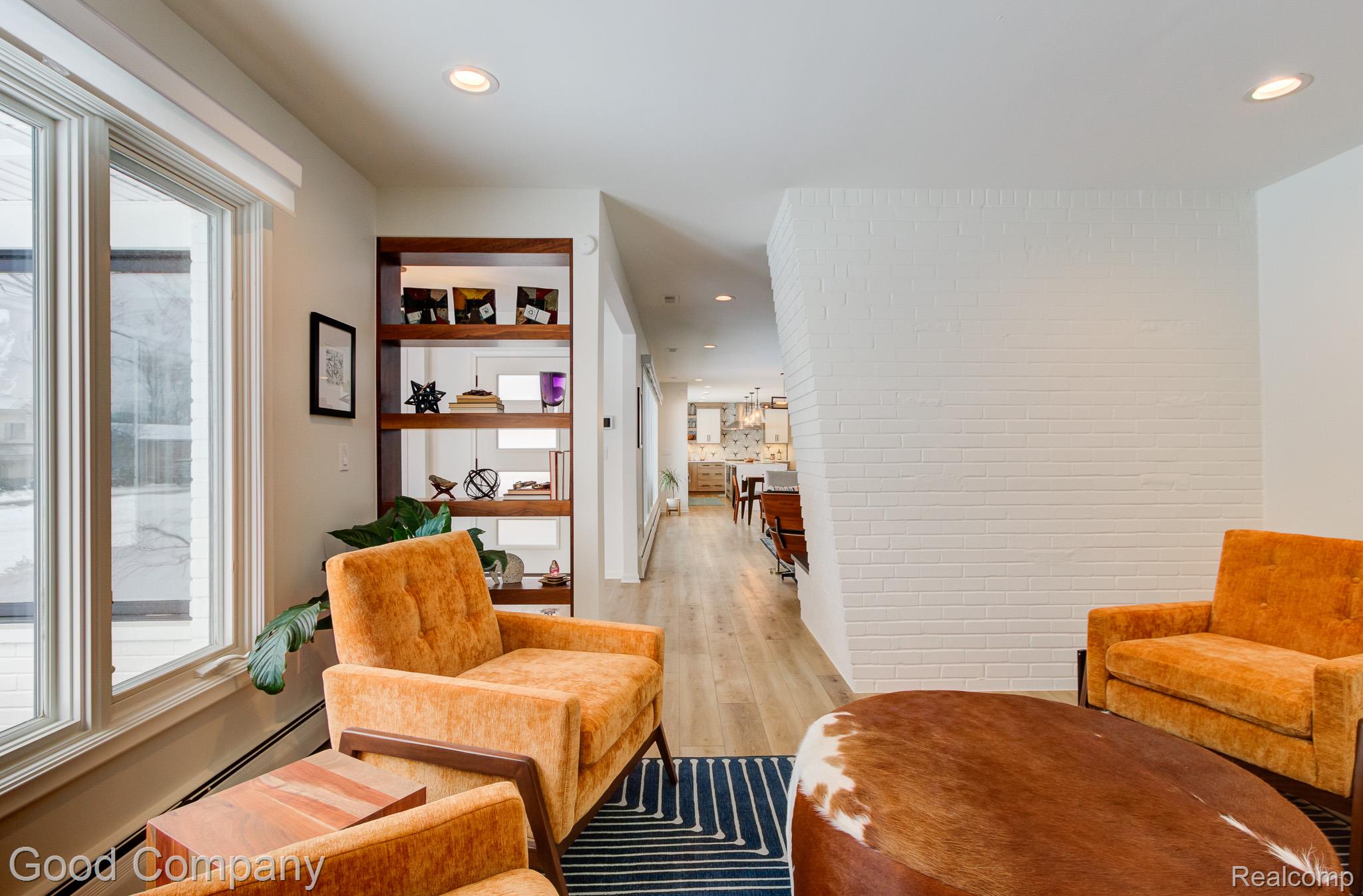 805 N Pemberton Road