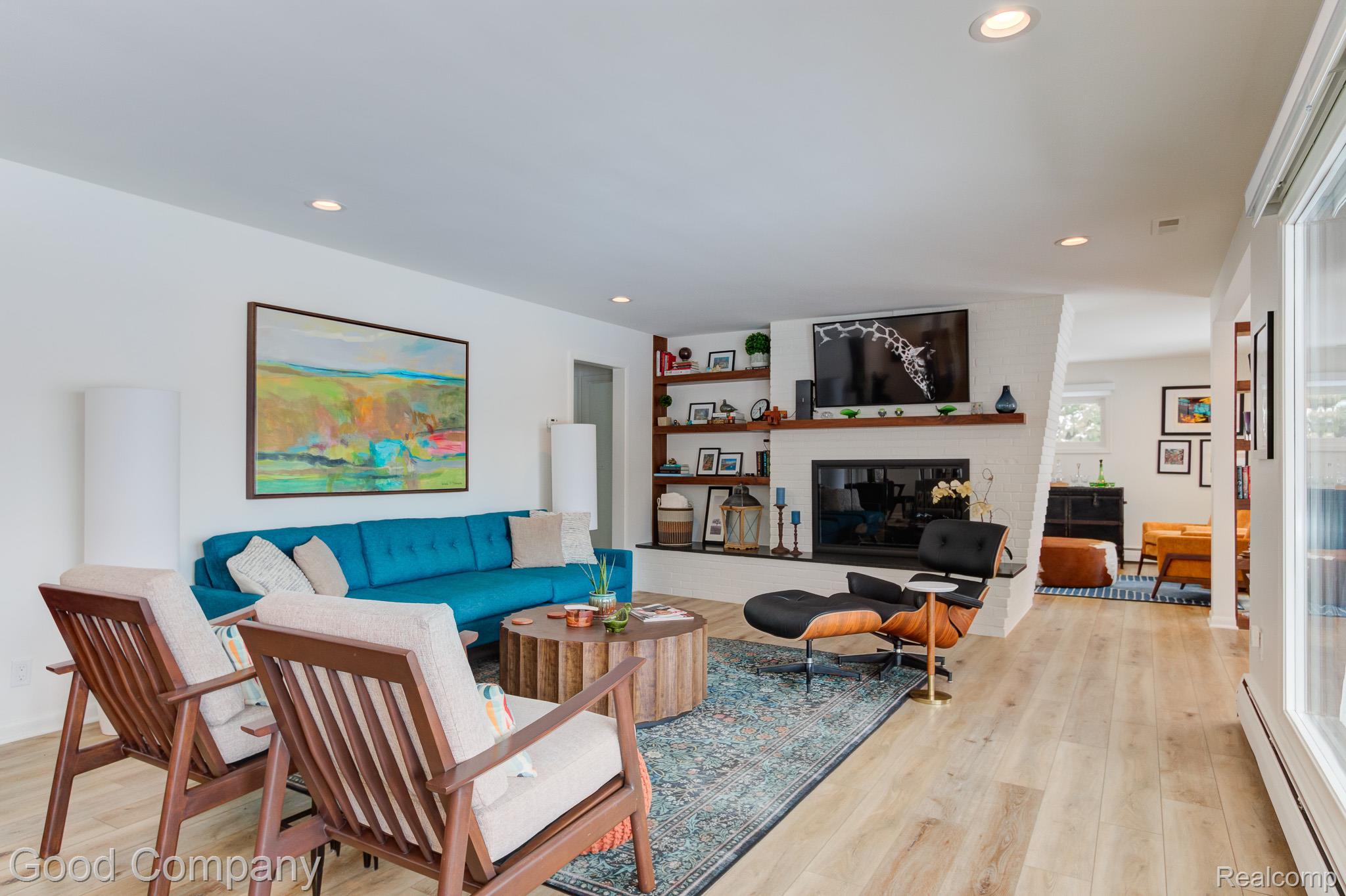 805 N Pemberton Road