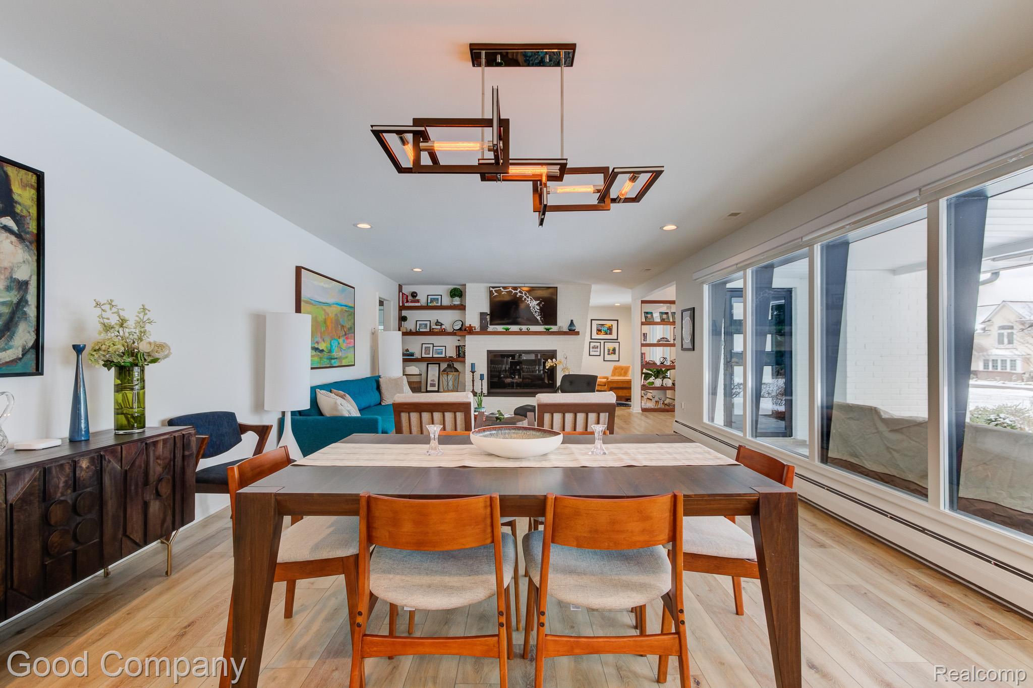 805 N Pemberton Road