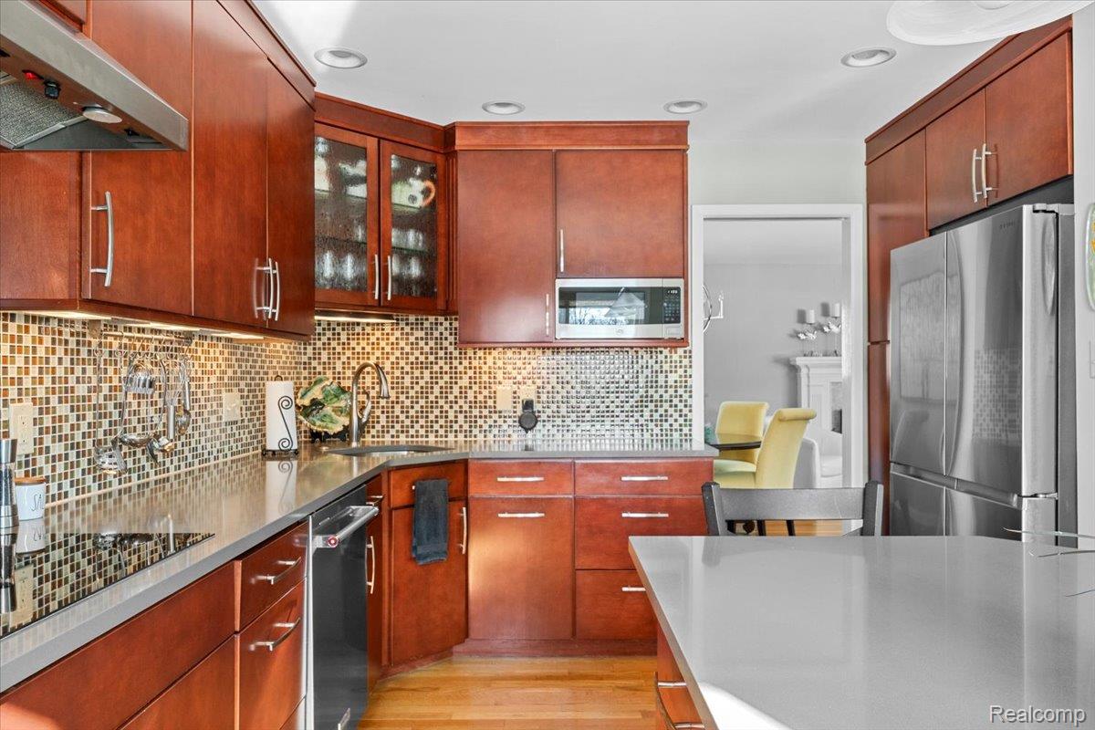 580 S Cranbrook Road