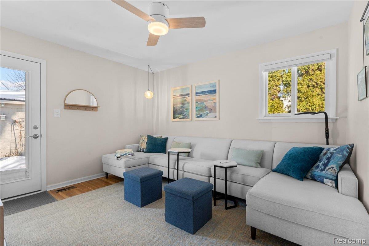 580 S Cranbrook Road