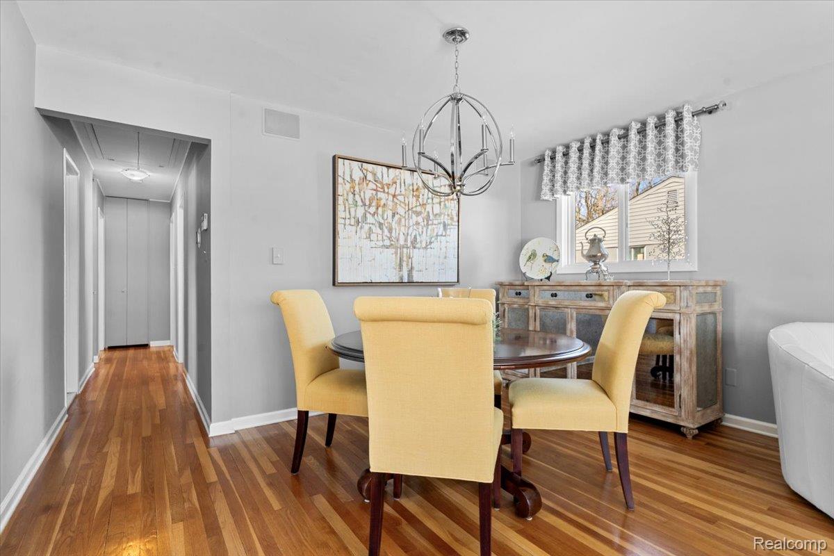 580 S Cranbrook Road