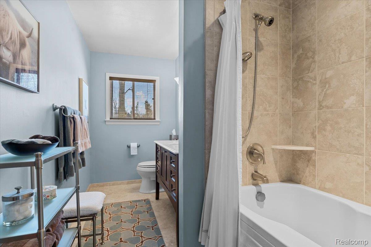 580 S Cranbrook Road