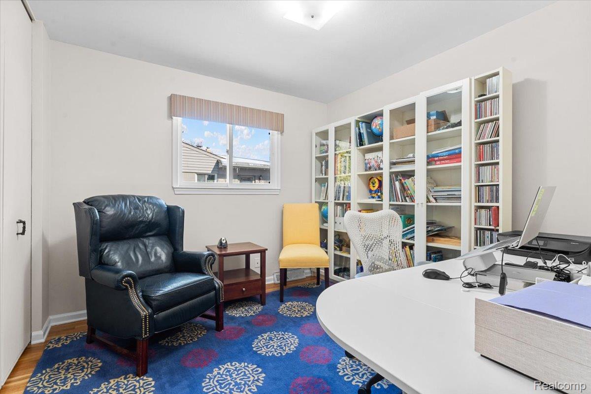 580 S Cranbrook Road