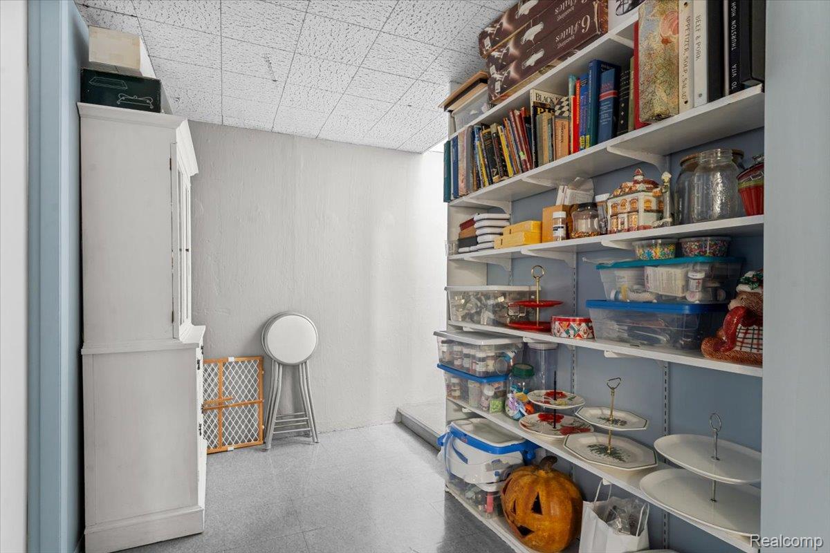 580 S Cranbrook Road