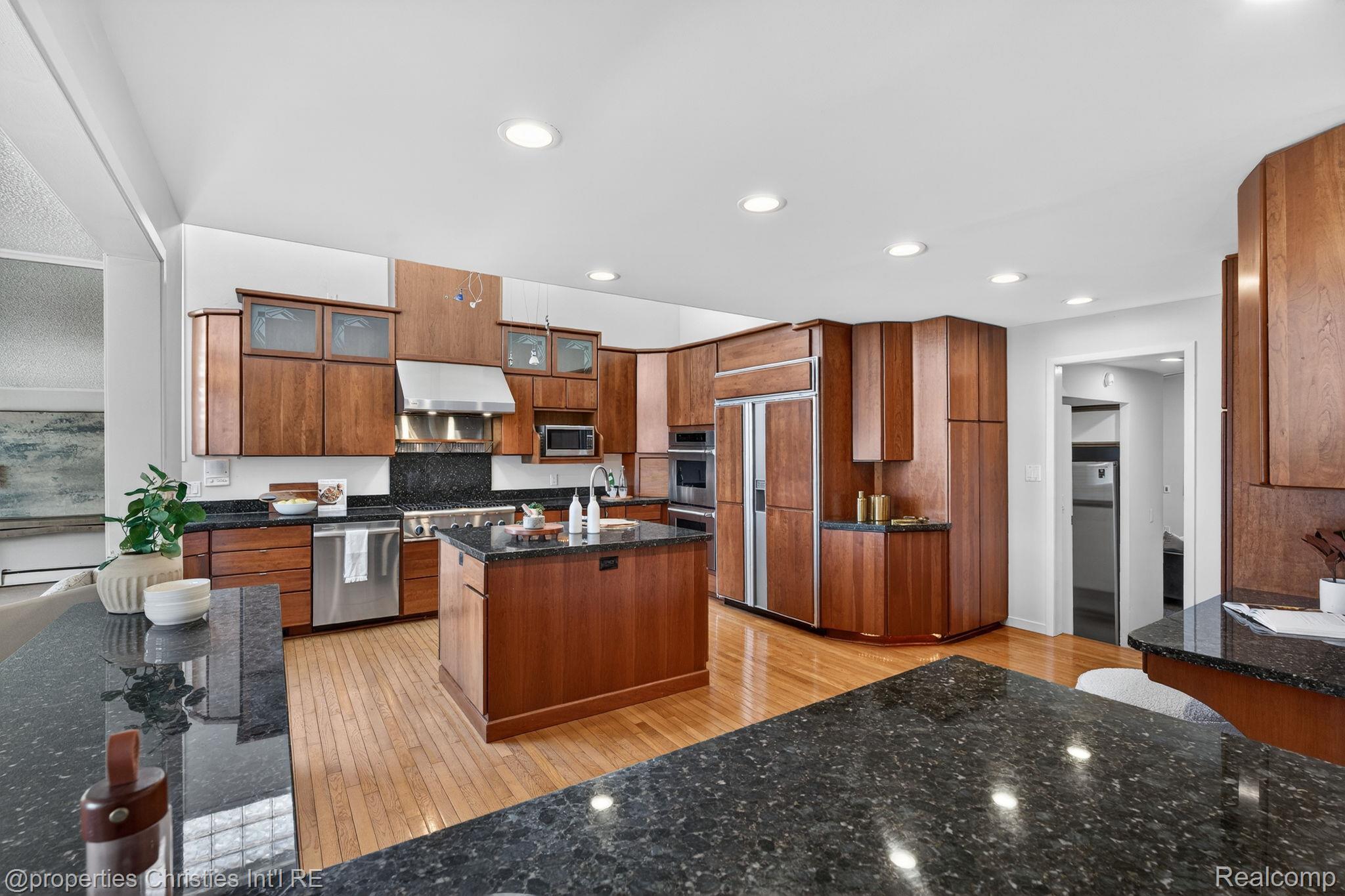 2323 Solano Drive