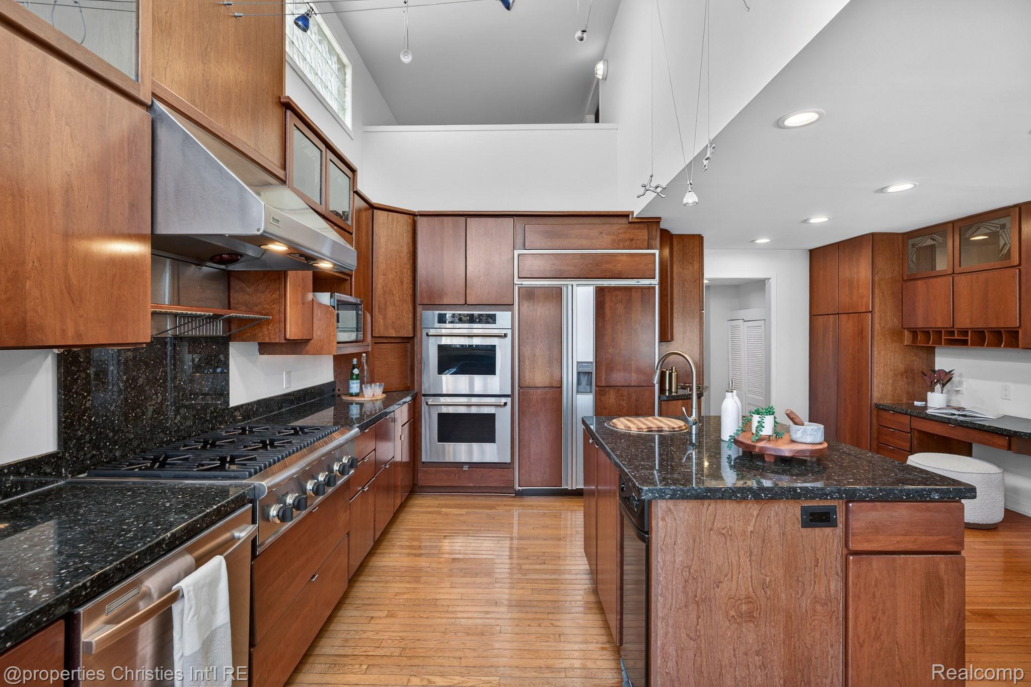 2323 Solano Drive