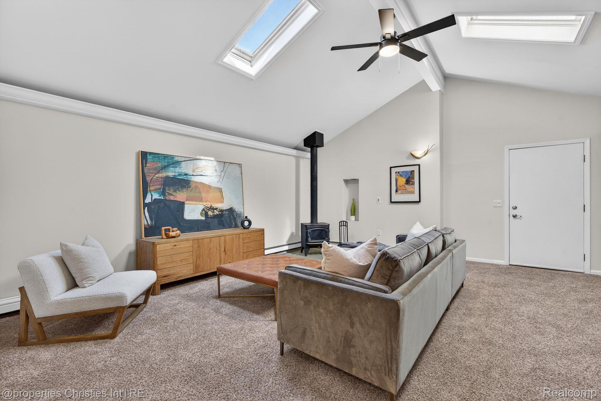 2323 Solano Drive