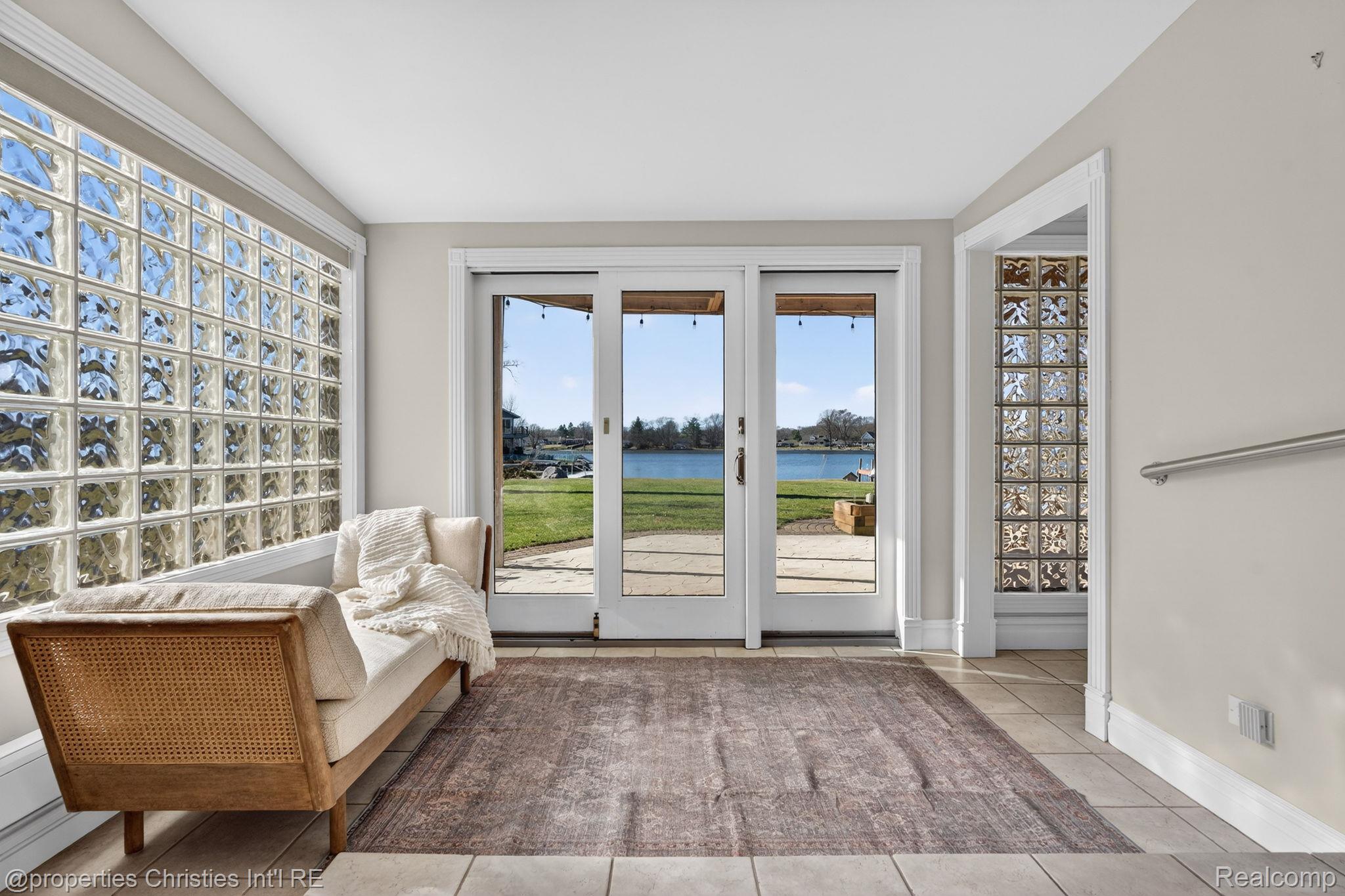 2323 Solano Drive