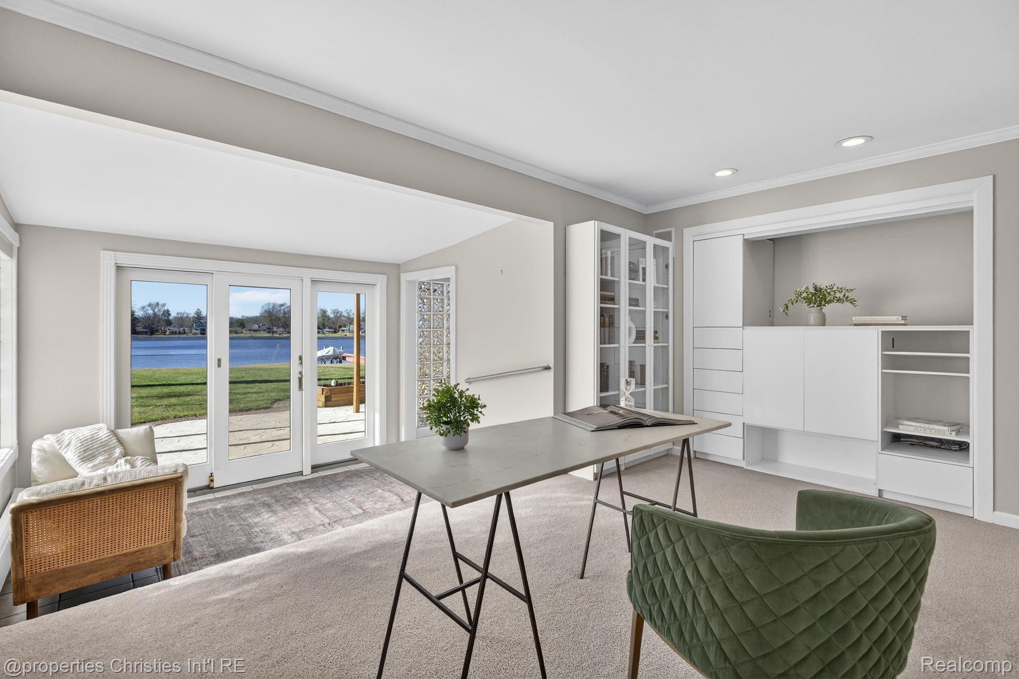 2323 Solano Drive