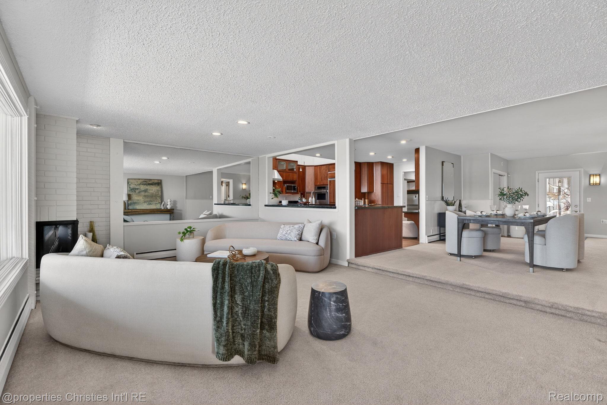 2323 Solano Drive