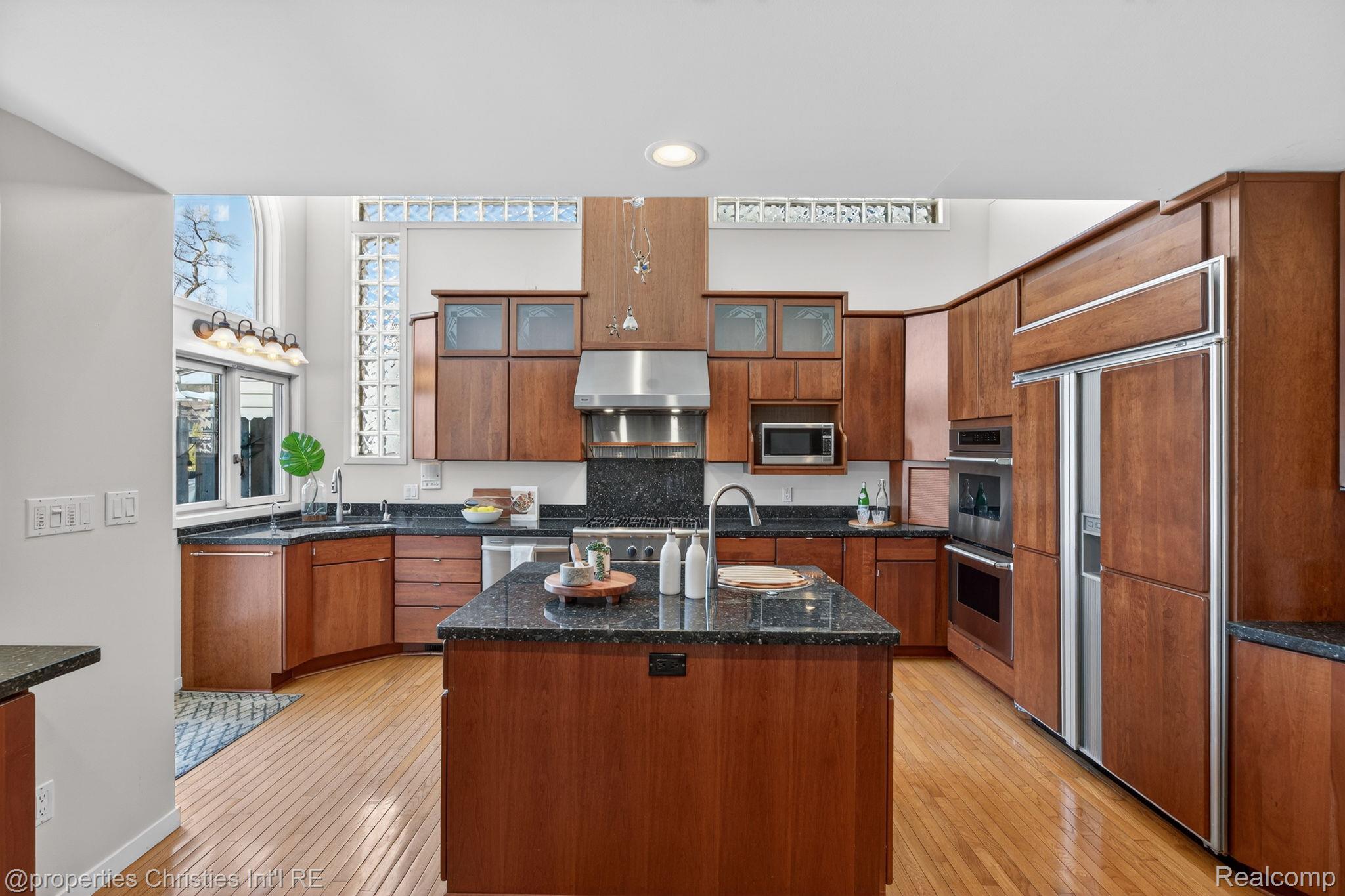 2323 Solano Drive