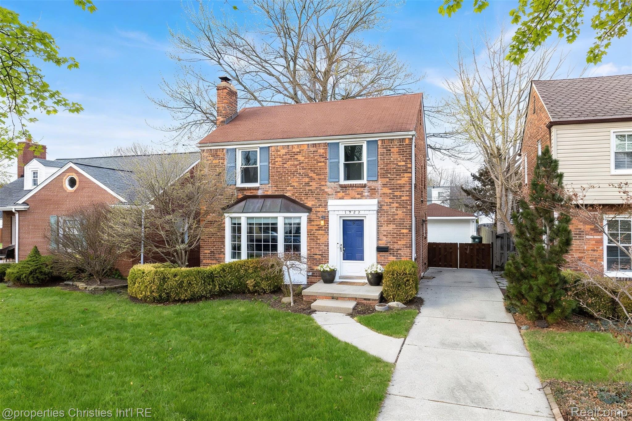 1922 Norwood Drive