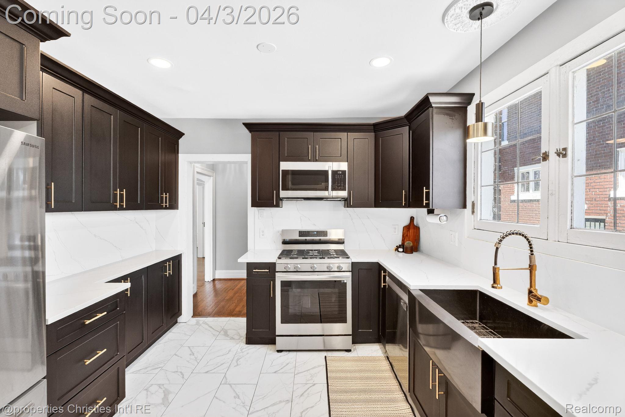 1675 Chicago Boulevard