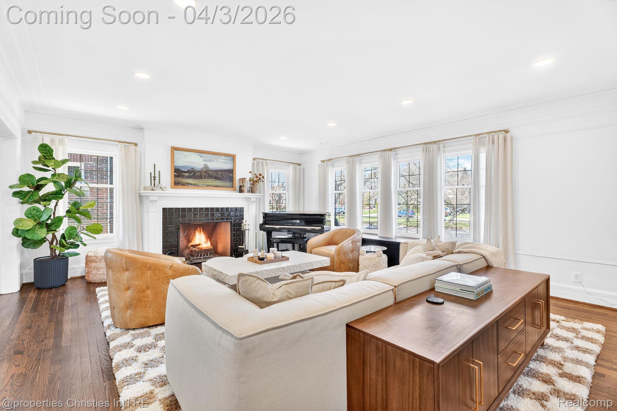 1675 Chicago Boulevard