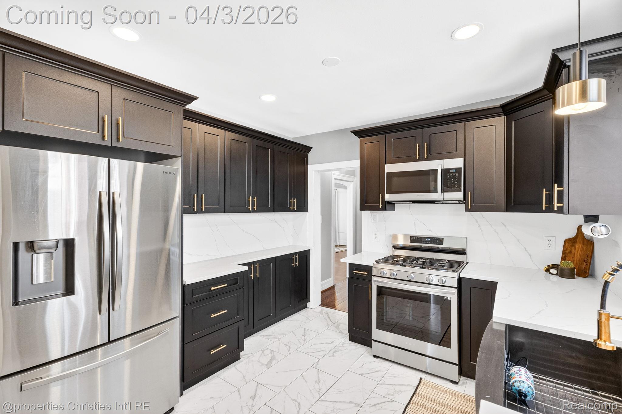 1675 Chicago Boulevard