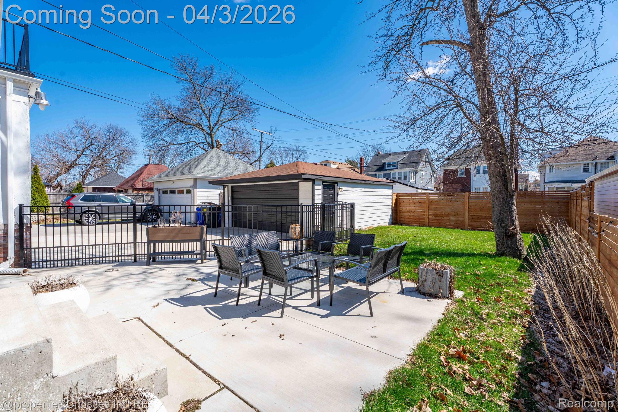 1675 Chicago Boulevard