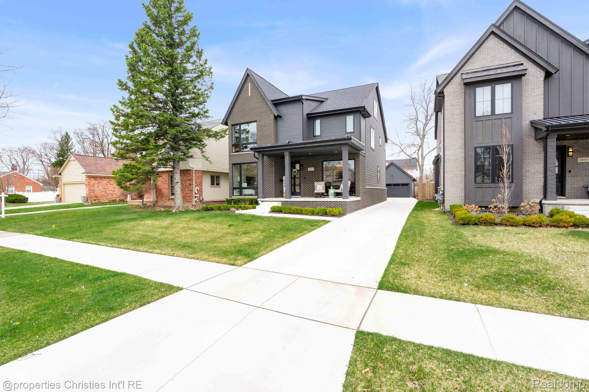 2647 Dorchester Road
