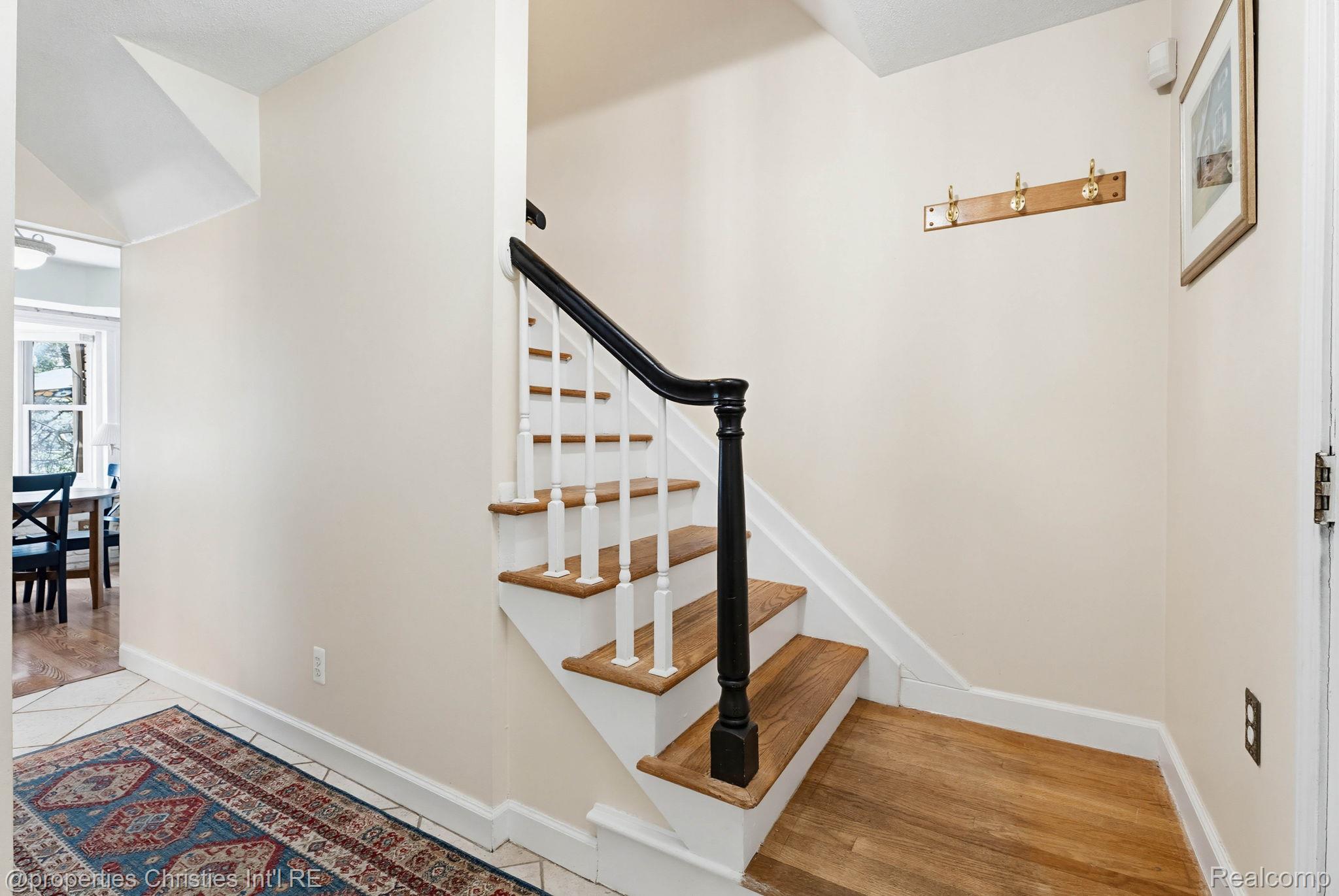 8648 Tamarack Drive