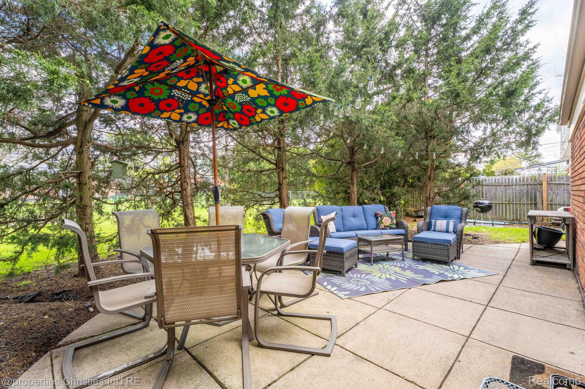 8648 Tamarack Drive