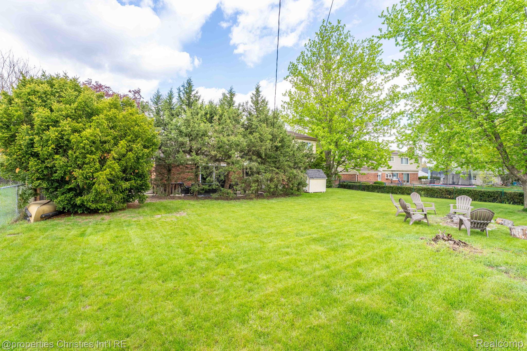8648 Tamarack Drive