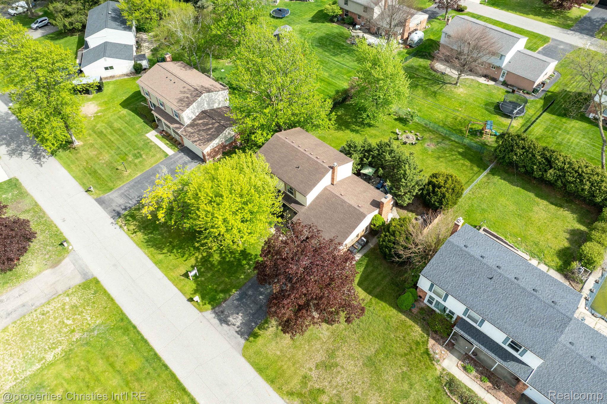 8648 Tamarack Drive