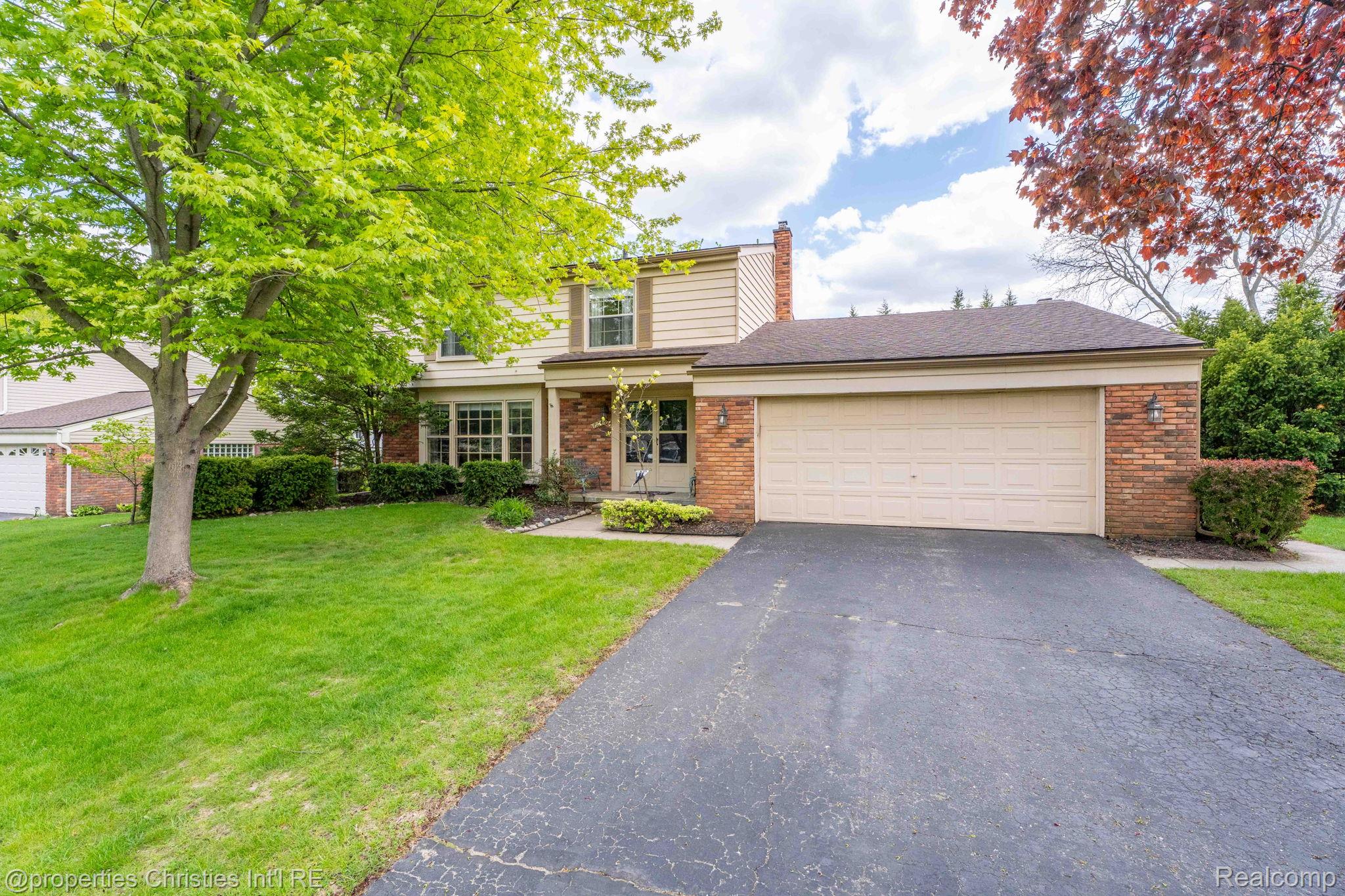 8648 Tamarack Drive