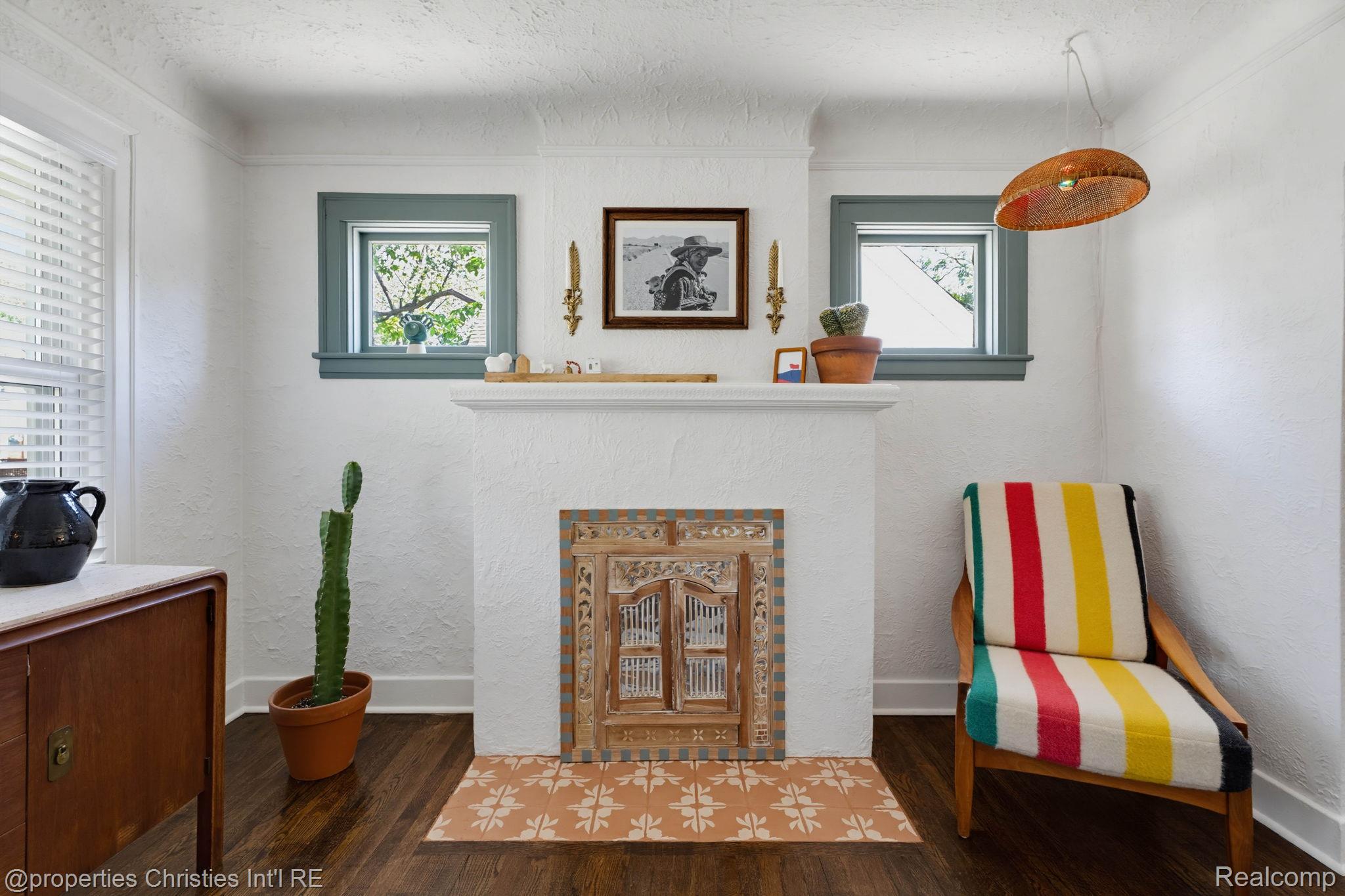 3059 Griffith Avenue