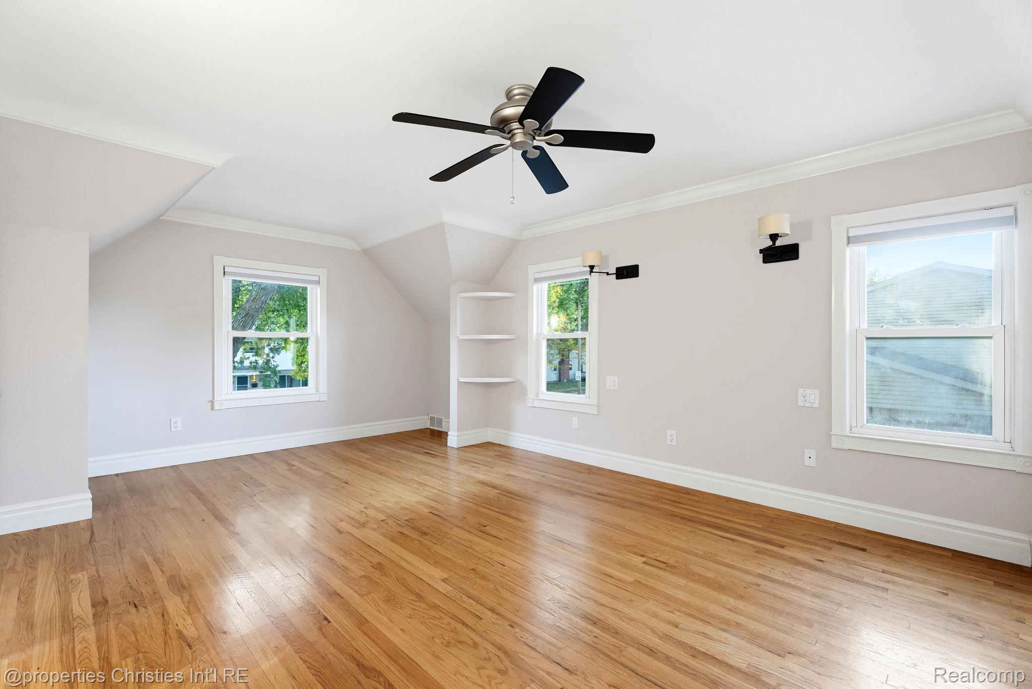 321 Fisher Court