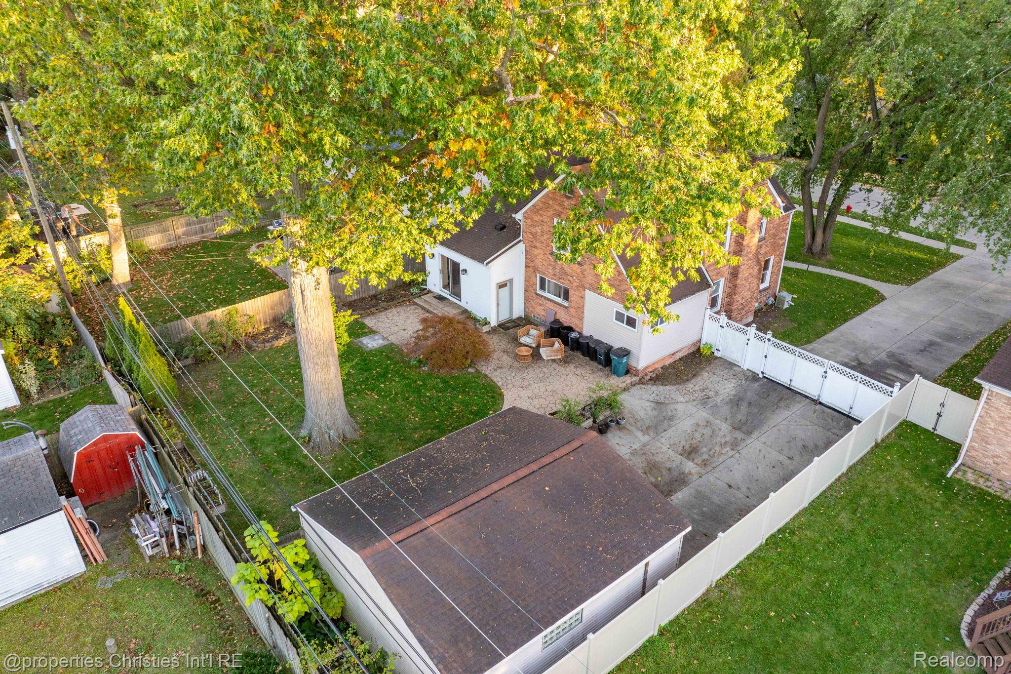 321 Fisher Court