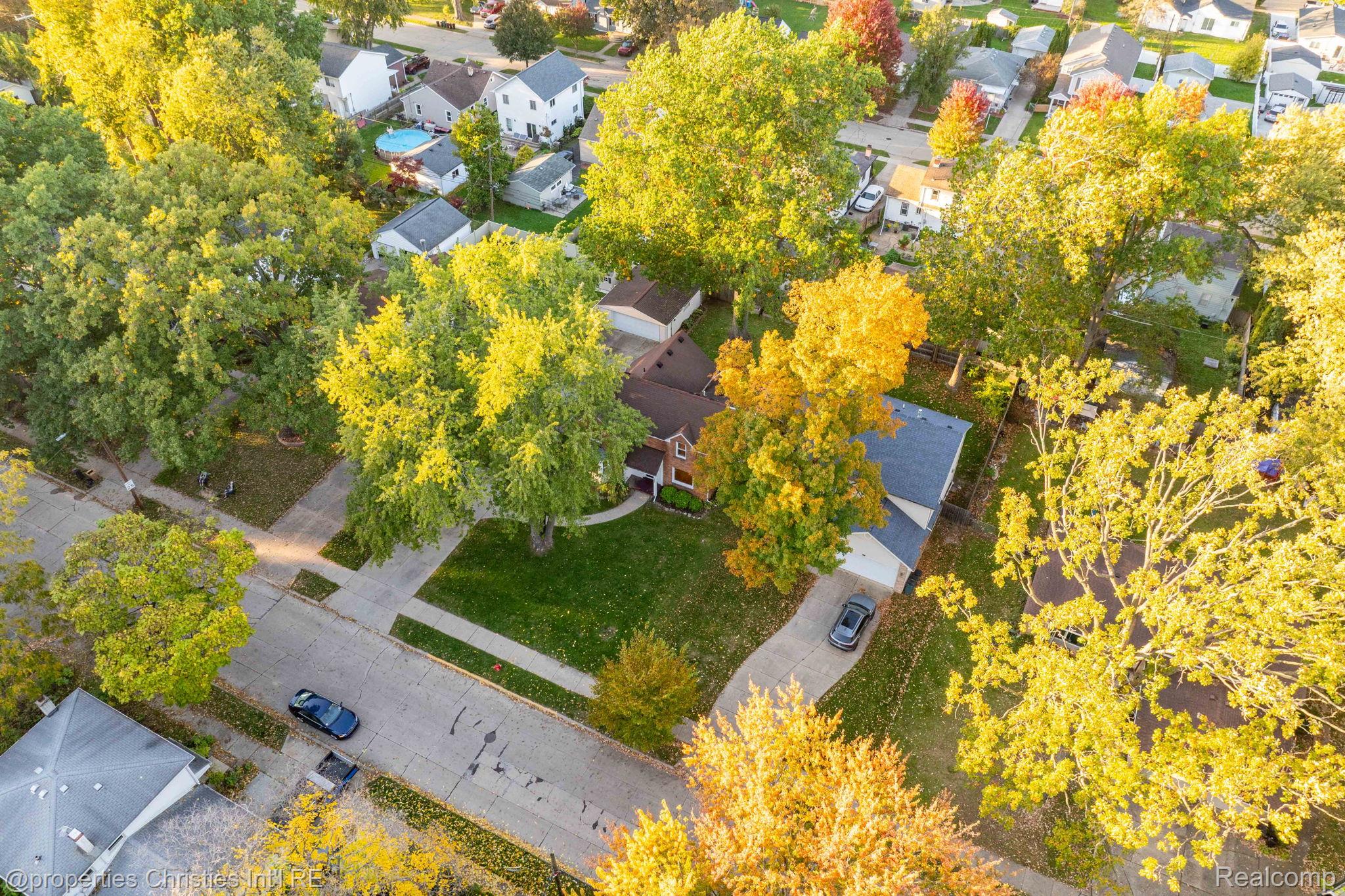 321 Fisher Court