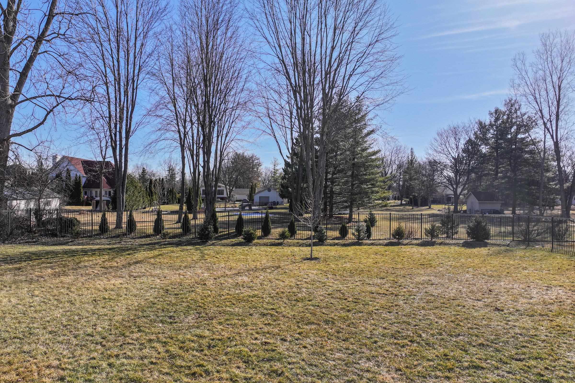 6862 Fieldstone Drive