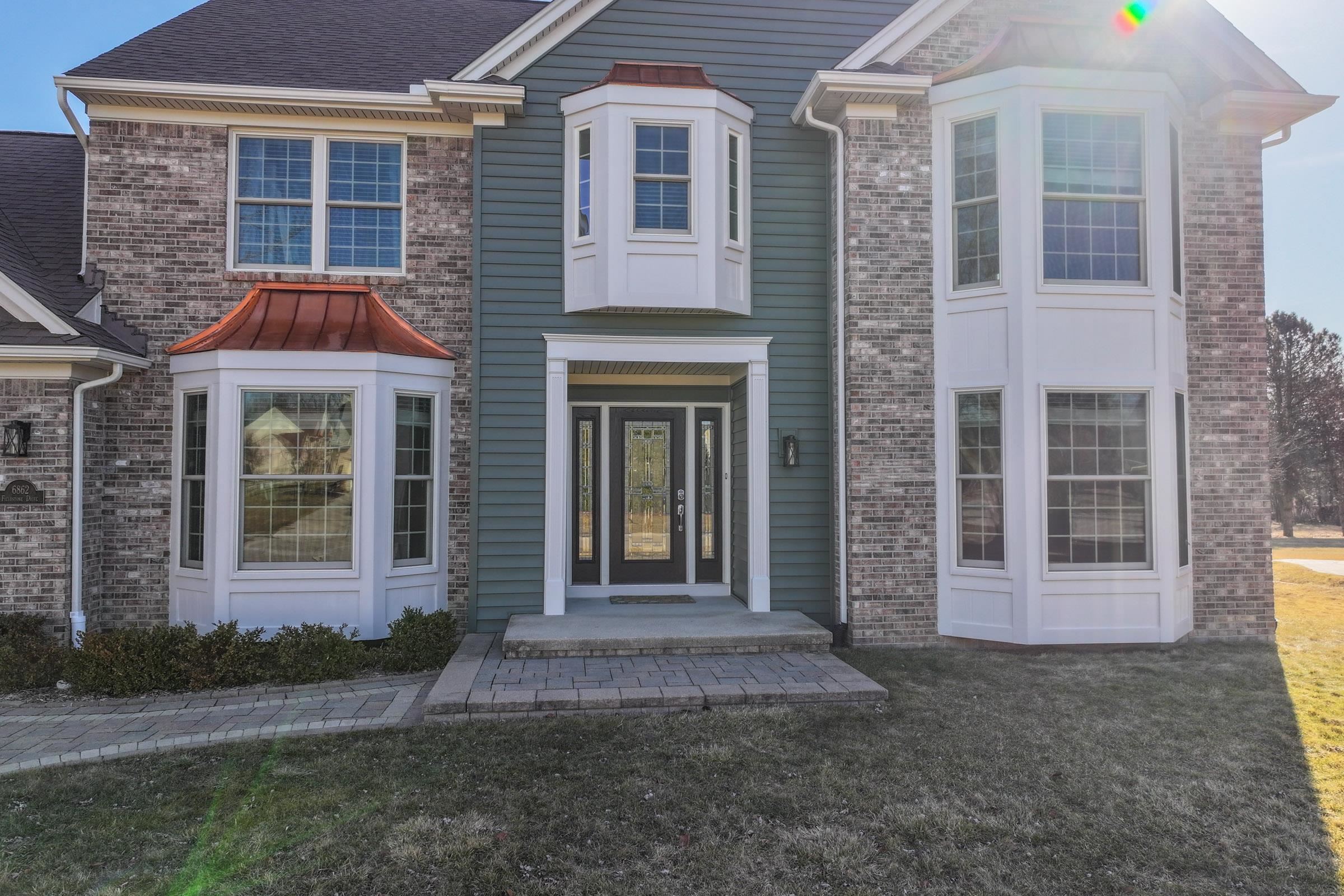 6862 Fieldstone Drive