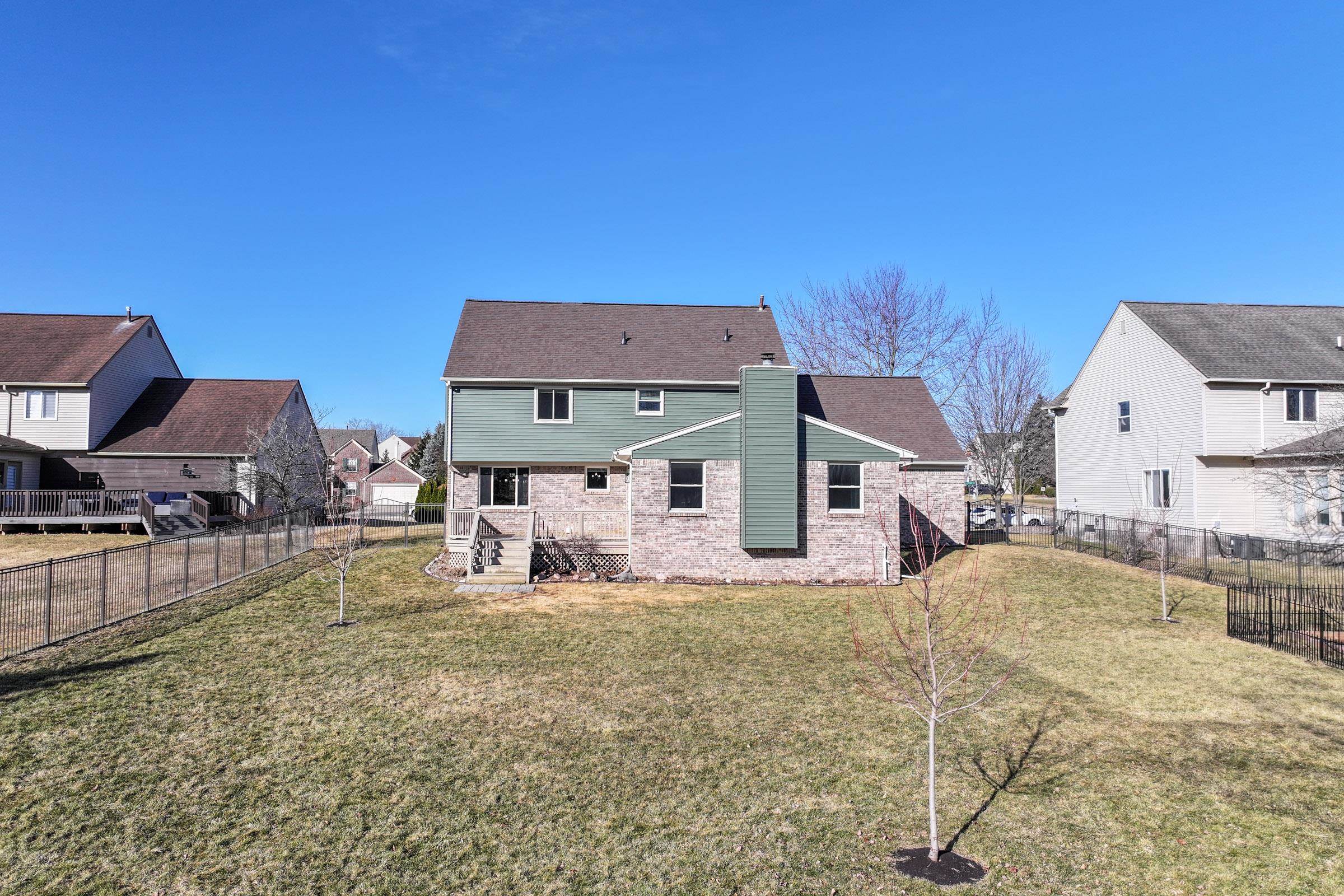 6862 Fieldstone Drive