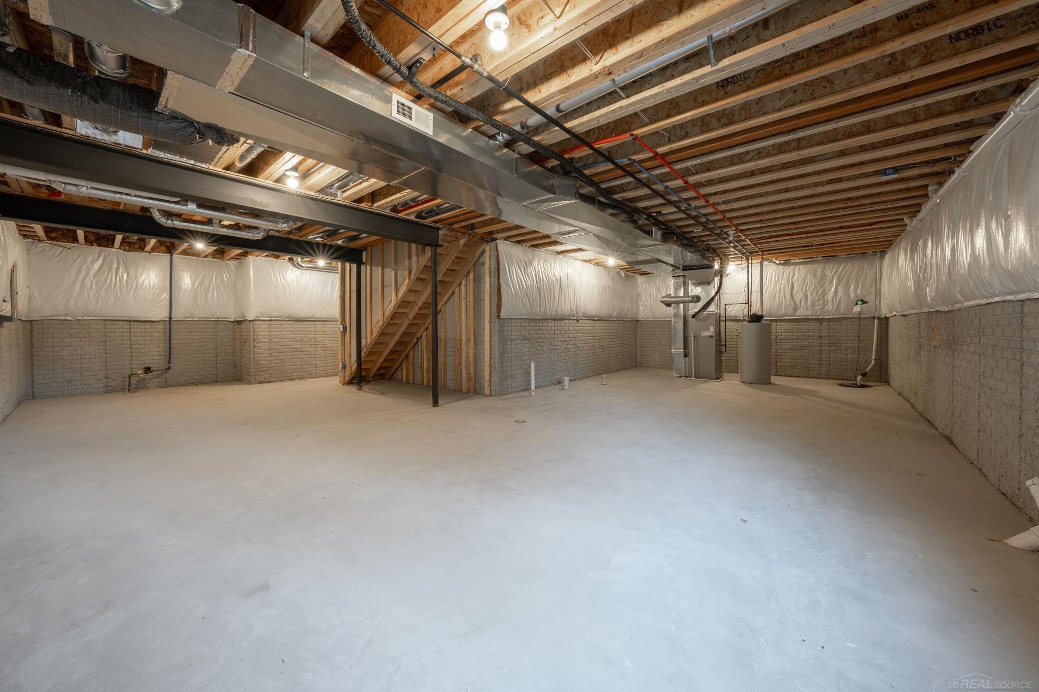 54695 Camden Court
