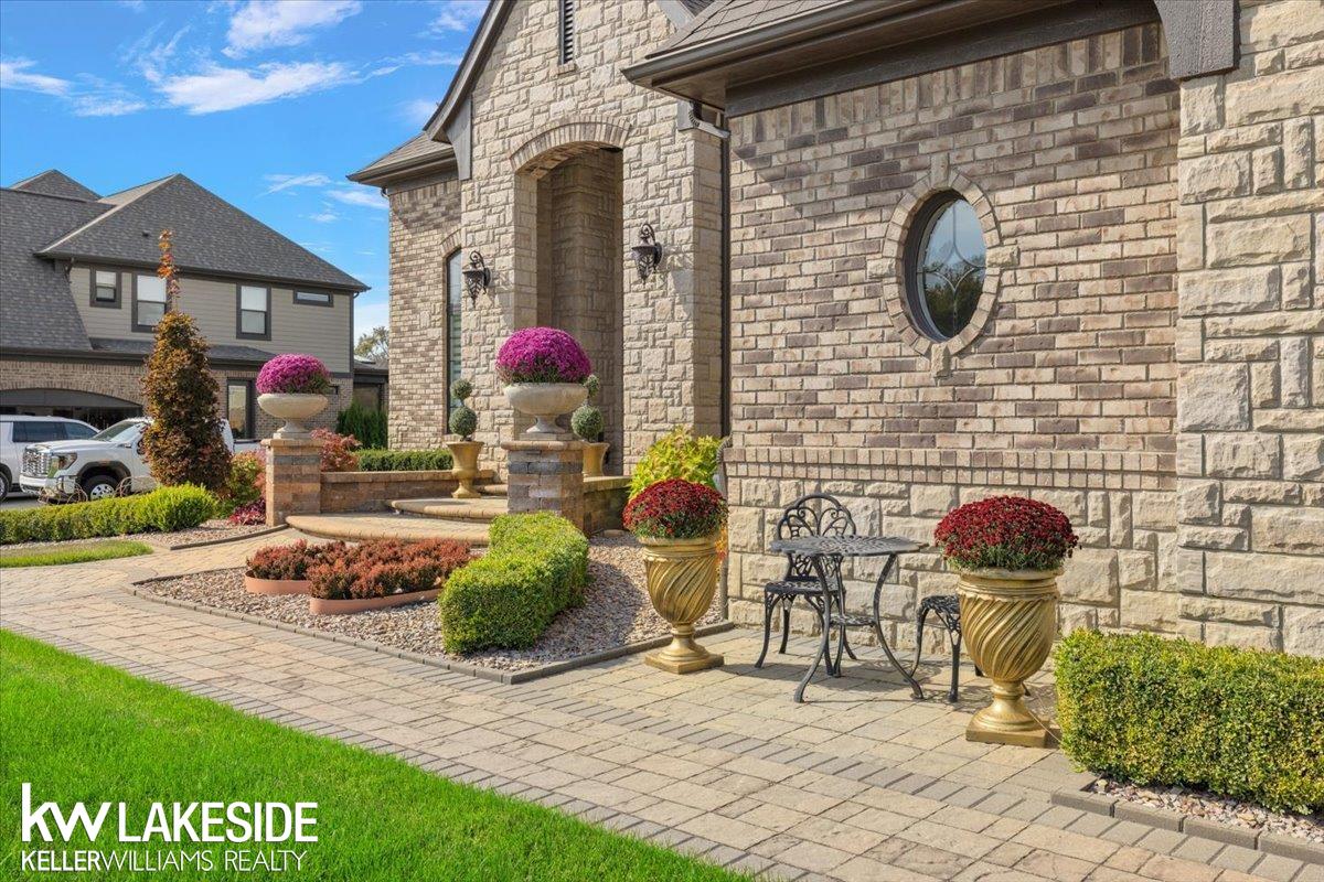 3476 Royal Berkshire Lane