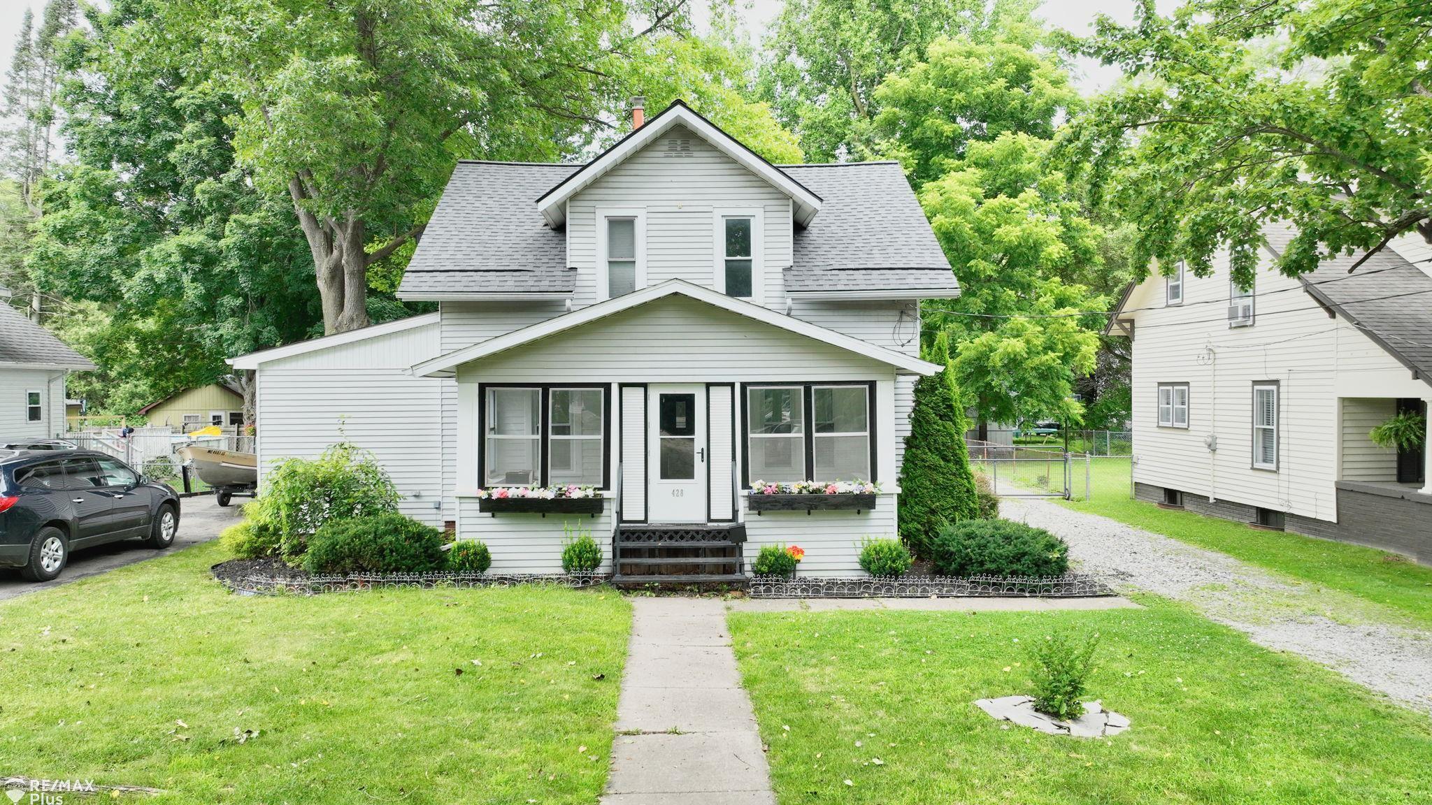 428 Pine Street