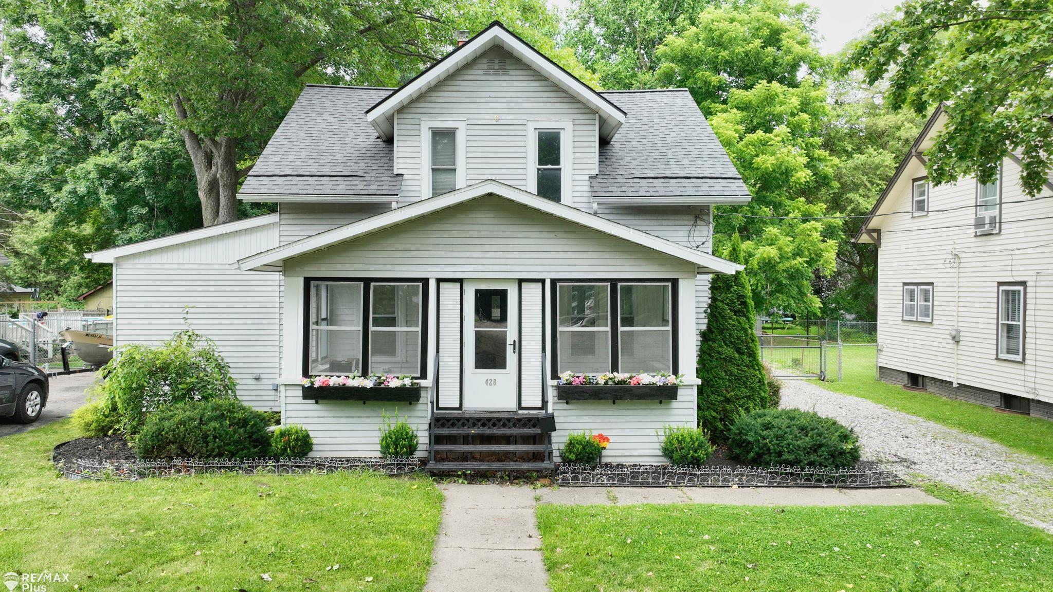 428 Pine Street