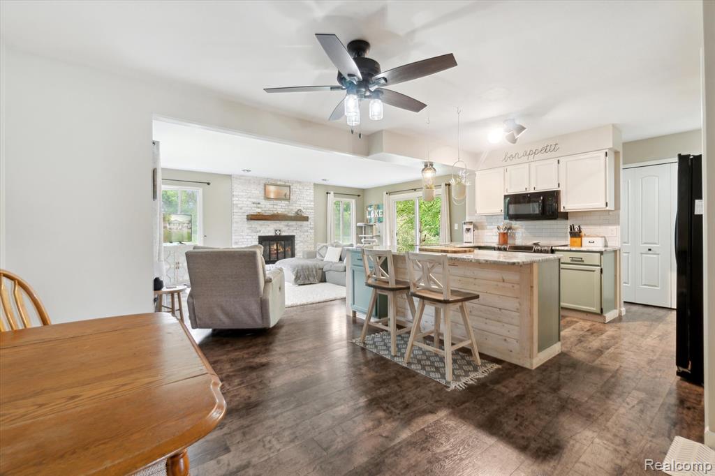 7031 Cleon Drive