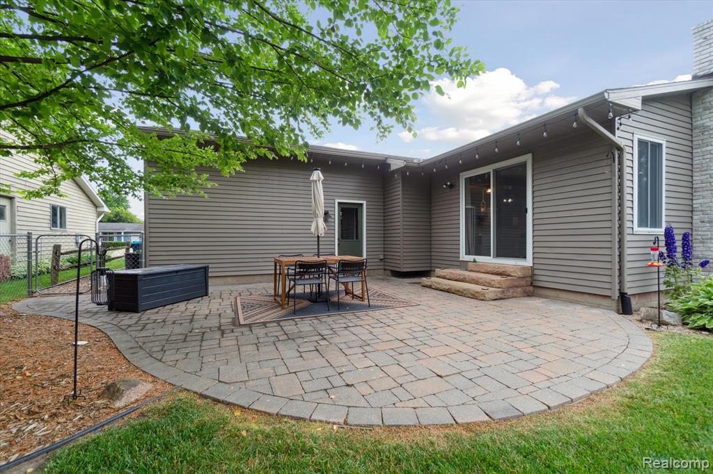 7031 Cleon Drive